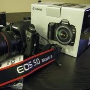 Canon EOS 5D Mark II Цифровые зеркальные фотокамеры (только корпус)